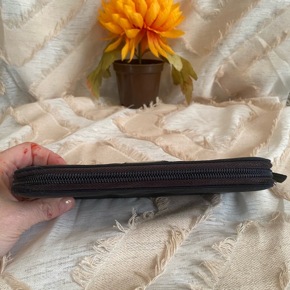 Prada nylon wallet. - Picture 4 of 12